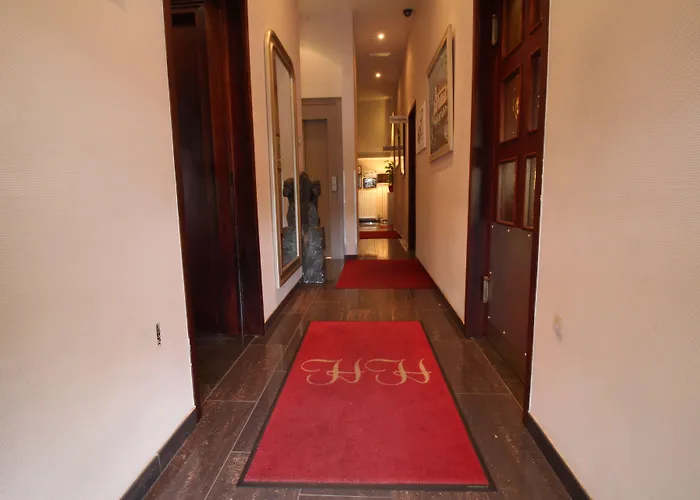 哈尔斯曼酒店 3*